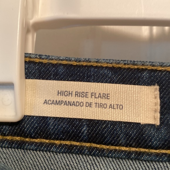 Brand New Universal Thread High-Rise Flare Jeans…size 8 - Picture 5 of 8